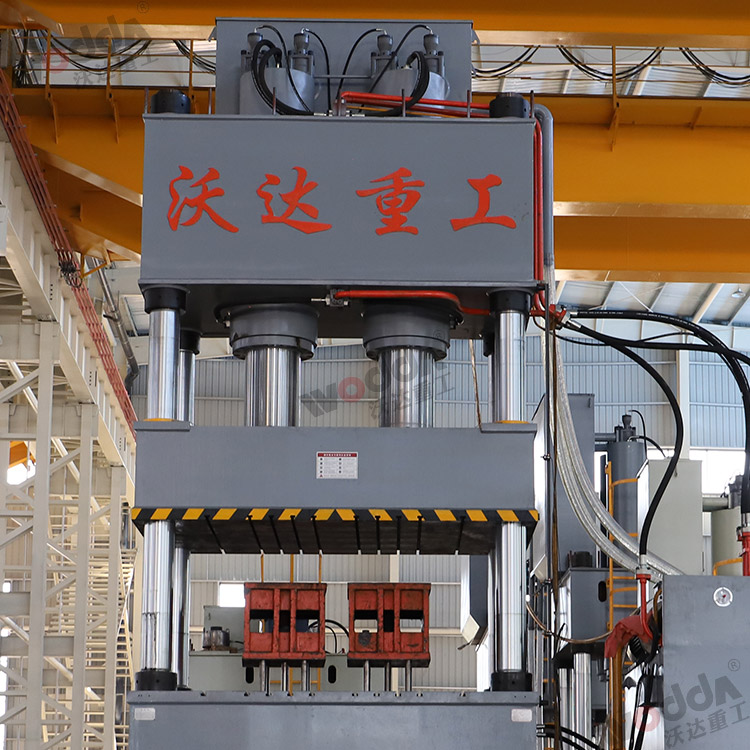 1000液壓機(jī)（立柱、油缸）